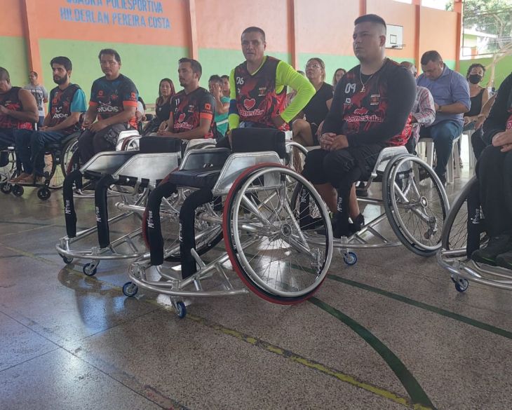 Associação dos Deficientes Físicos do Amapá recebem 13 cadeiras de rodas 